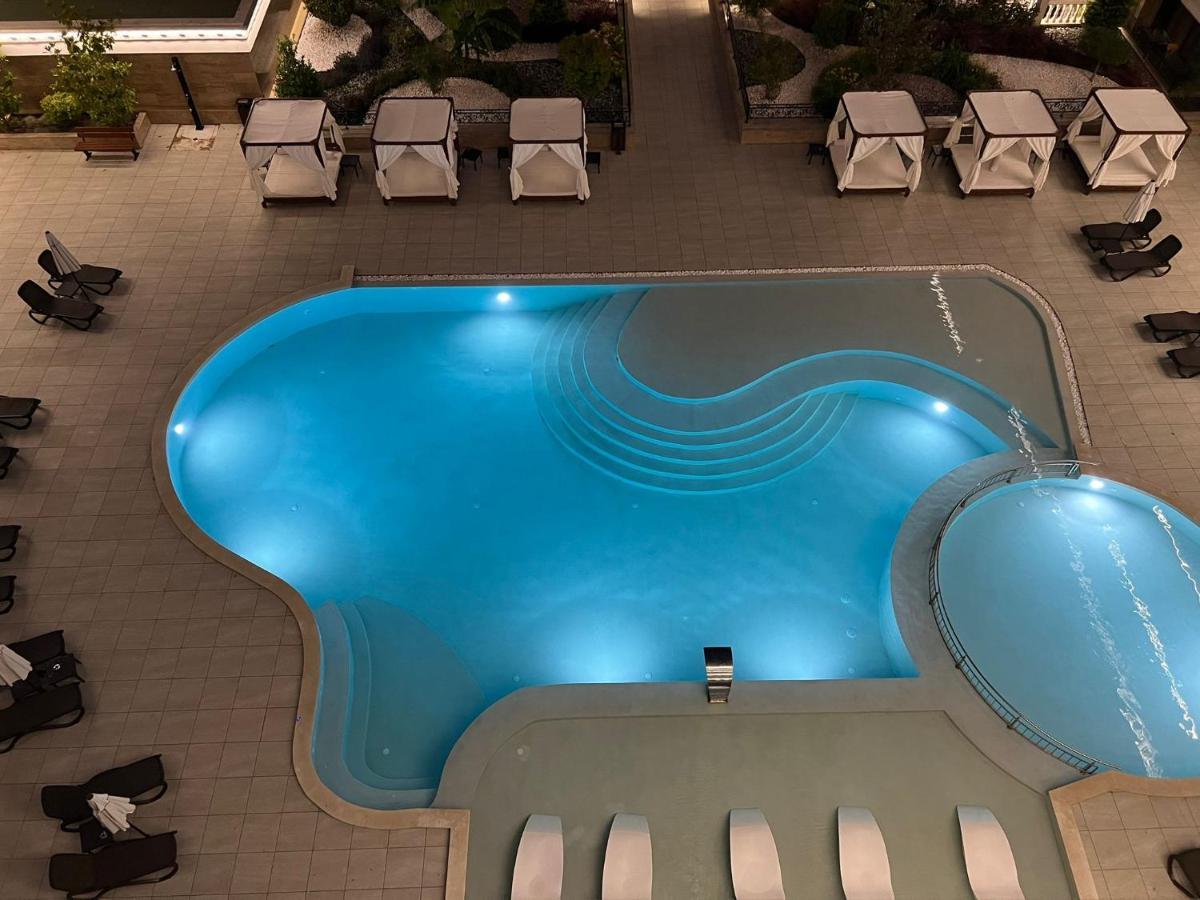 Luxury Penthouse Apartments At Valencia Gardens Burgas Ngoại thất bức ảnh