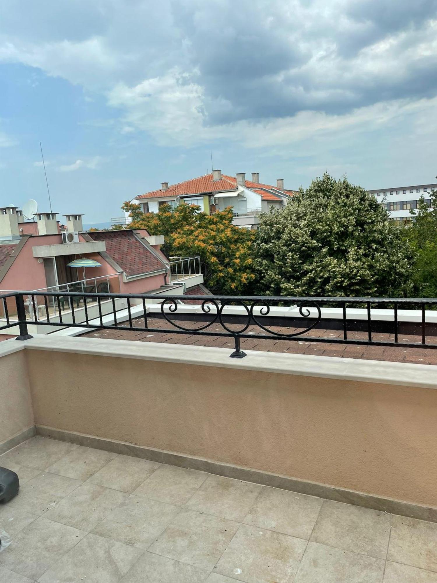Luxury Penthouse Apartments At Valencia Gardens Burgas Phòng bức ảnh